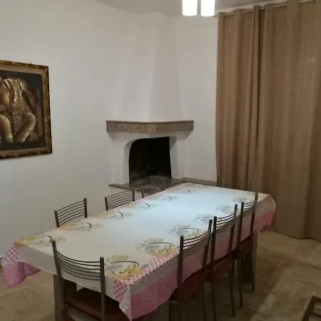 Casa Vacanze Orchidea Apartament *